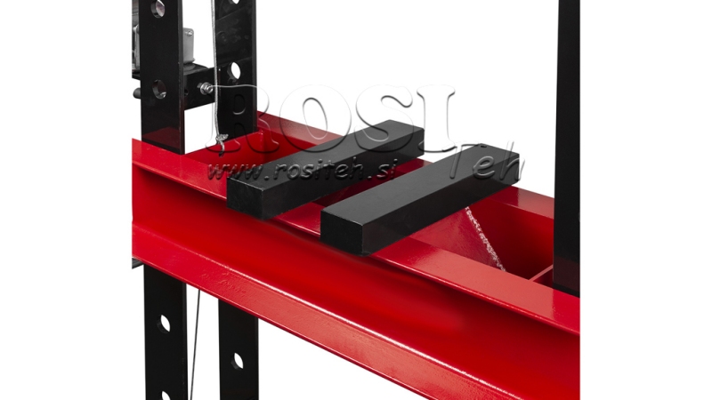 PREŠA ZA LEŽAJEVE ZA RADIONICU 50T - dvobrzinski